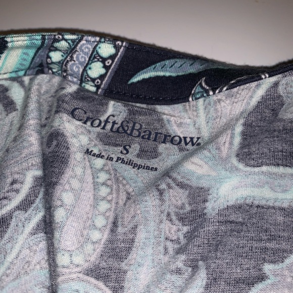 Croft & Barrow Paisley, Pleated front Tunic Small - Picture 3 of 5